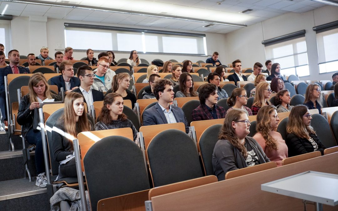 Organizacja kształcenia w Uniwersytecie Opolskim w roku akademickim 2021/2022